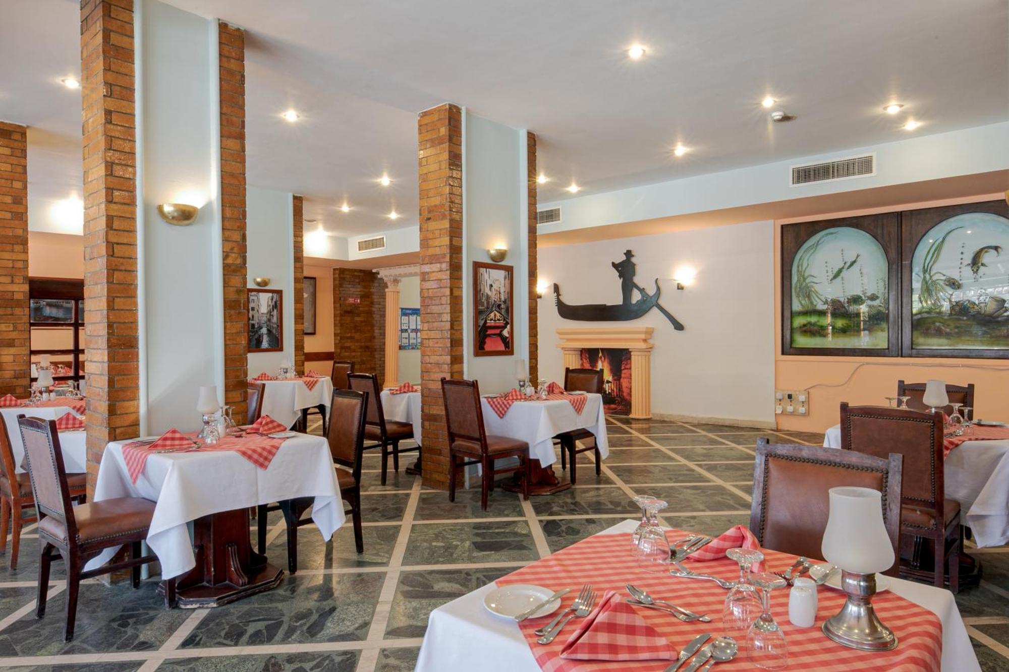 Marlin Inn Azur Resort Hurghada Exteriör bild